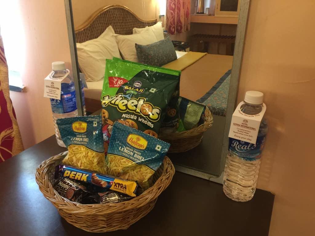 Hotel Gopika International Panadzsi Kültér fotó